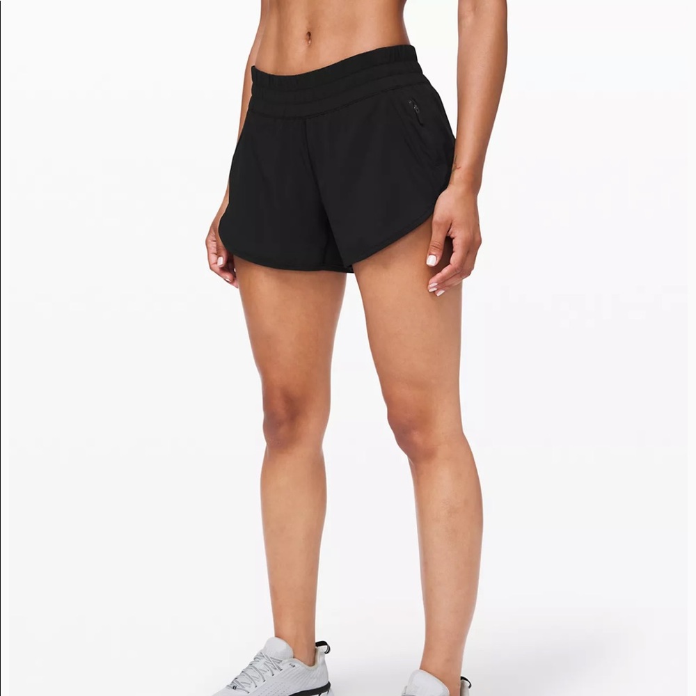 Lululemon tracker shorts 4”